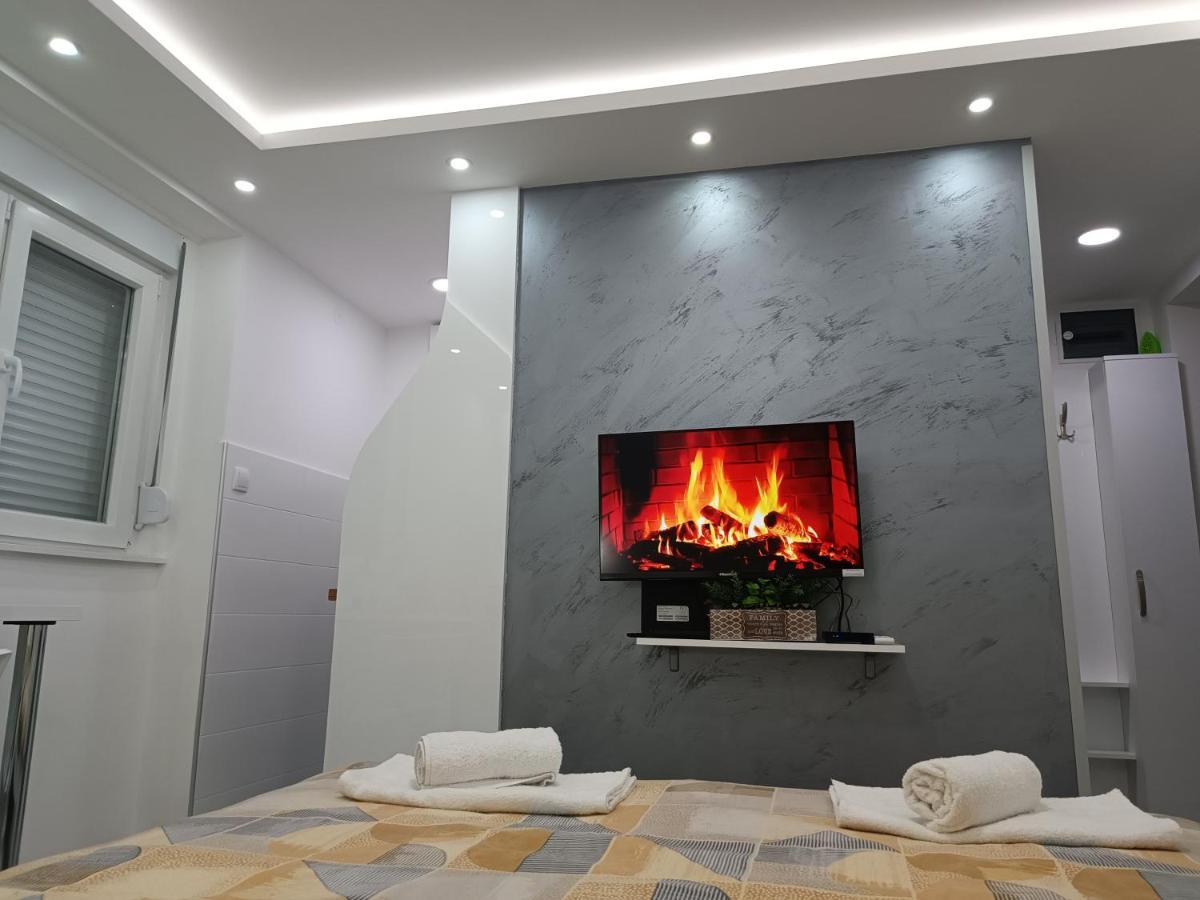 Grey 4 Apartment Belgrade Luaran gambar